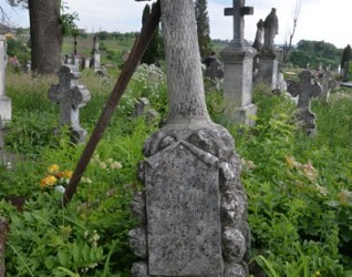 Nagrobek Stefanii Panczyszak, cmentarz w Zbarażu, stan z 2018