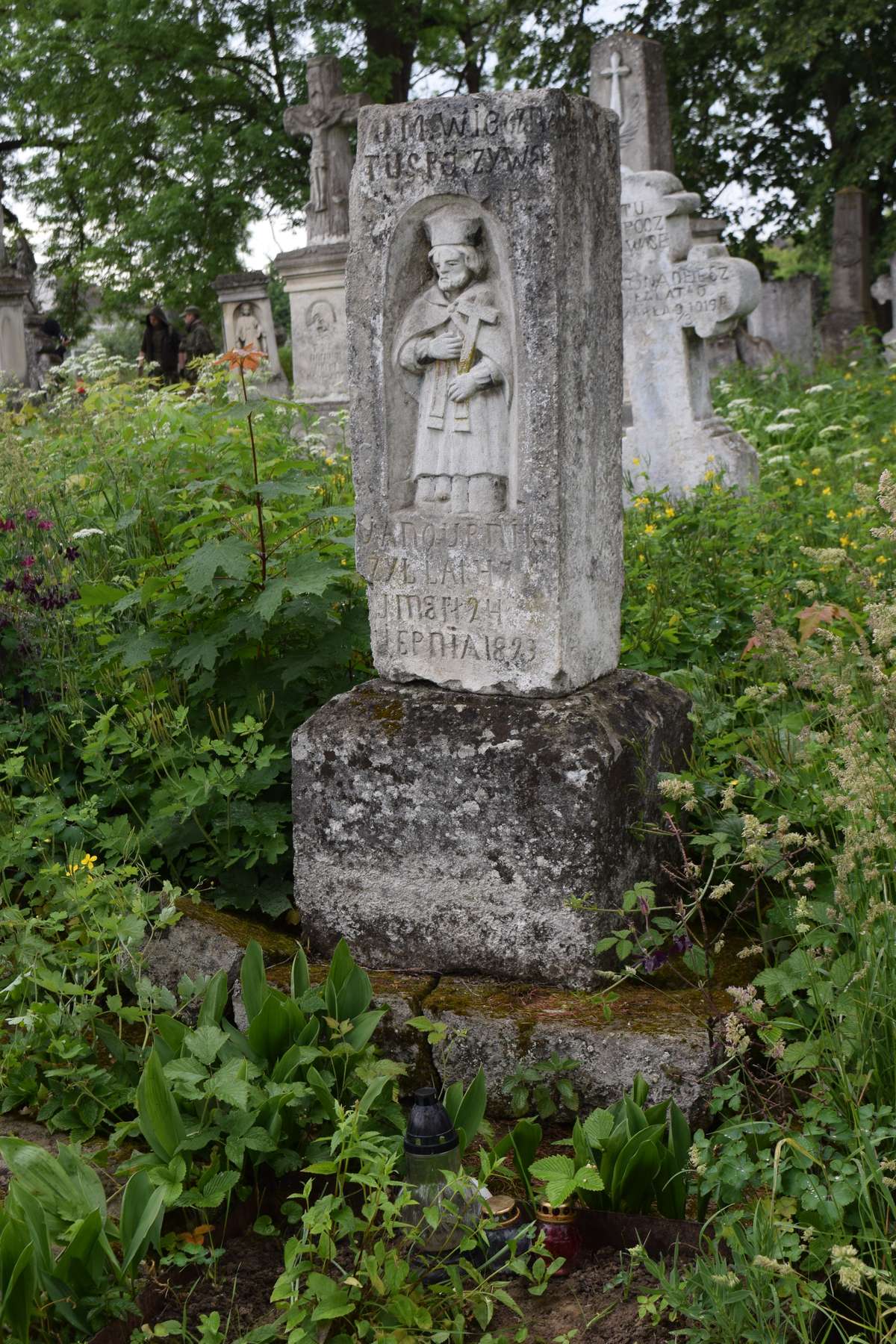 Tombstone of Jan Gurnik, Zbarazh cemetery, state of 2018