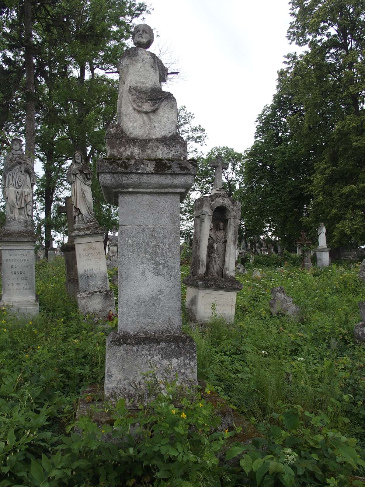 Tombstone of Rozalia N.N., Zbarazh cemetery, as of 2018.