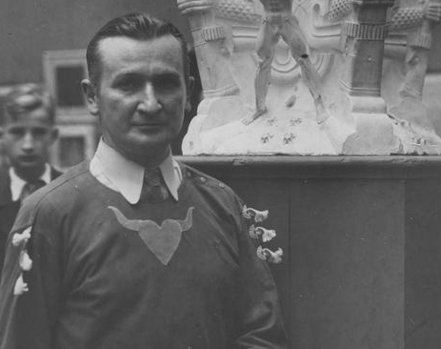 Photo montrant Stanisław Szukalski