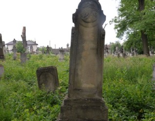 Nagrobek N.N., cmentarz w Zbarażu, stan z 2018