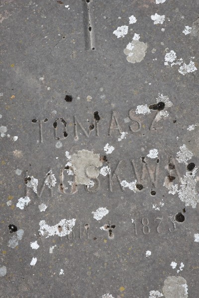 Inscription of the gravestone of Tomasz Moskwa, Zbarazh cemetery, as of 2018