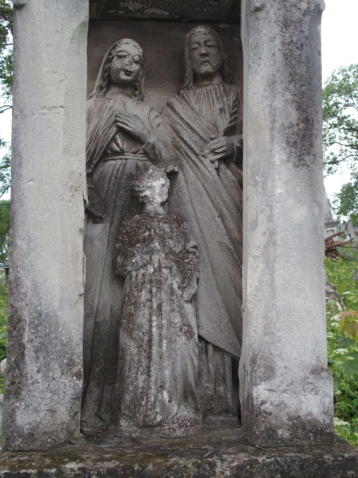 Tombstone of Franciszka Dynowska, Zbarazh cemetery, as of 2018.