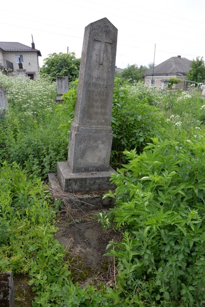 Tombstone of Bronislaw Pizunski, Zbarazh cemetery, as of 2018