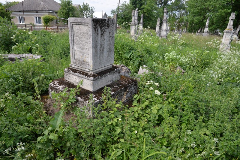 Tombstone of Antonina Smaglovskaya, Zbarazh cemetery, as of 2018