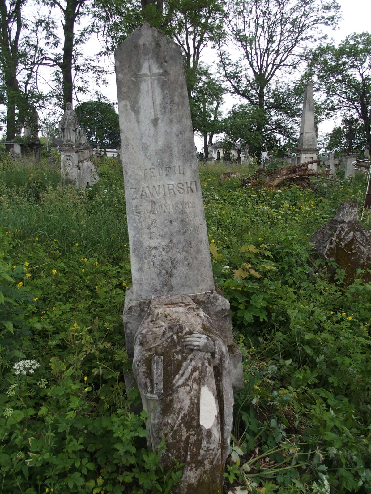 Tombstone of Teofil Zawirski, Zbarazh cemetery, as of 2018.