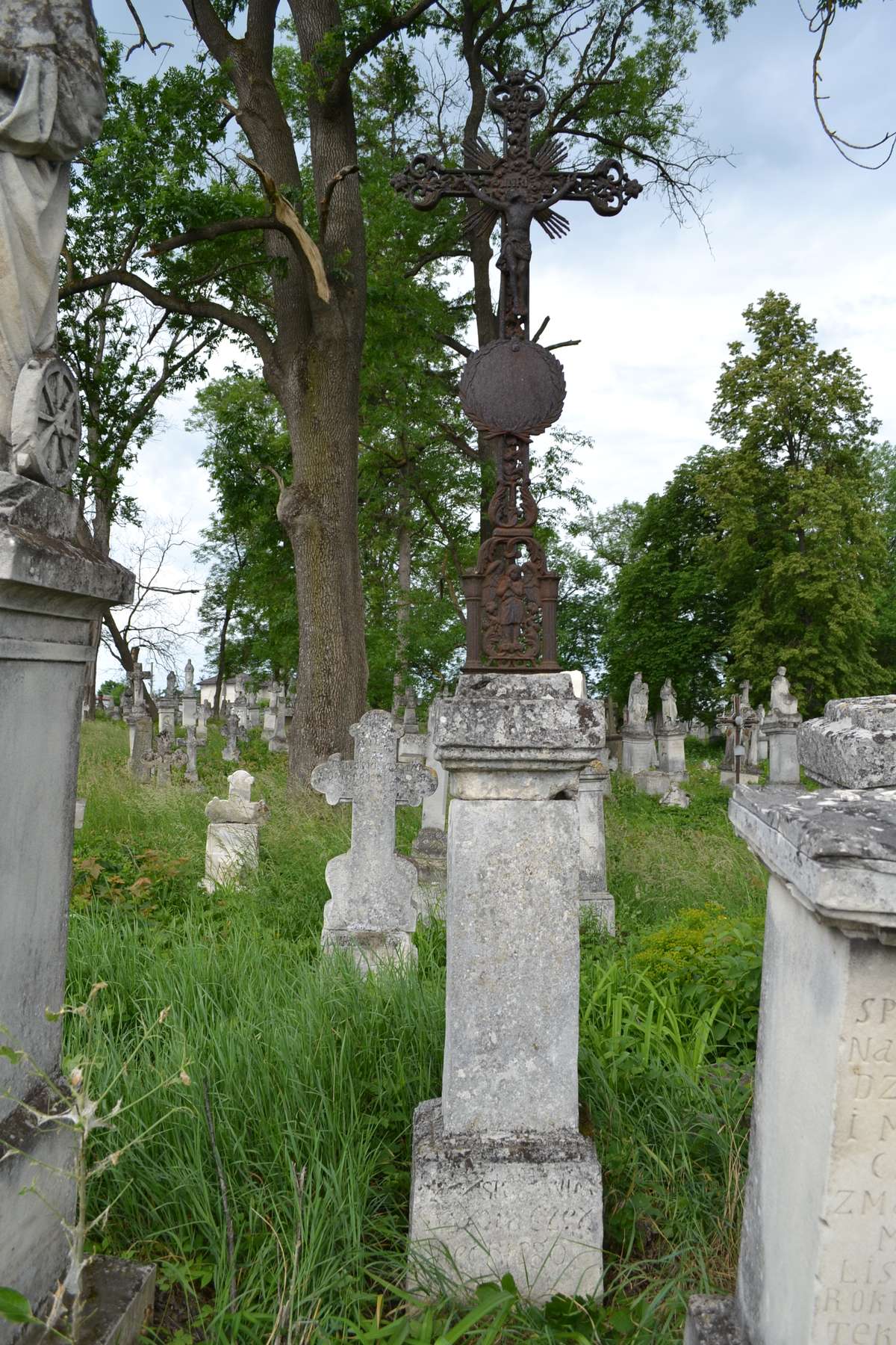 Tombstone of N.N., Zbarazh cemetery, state of 2018