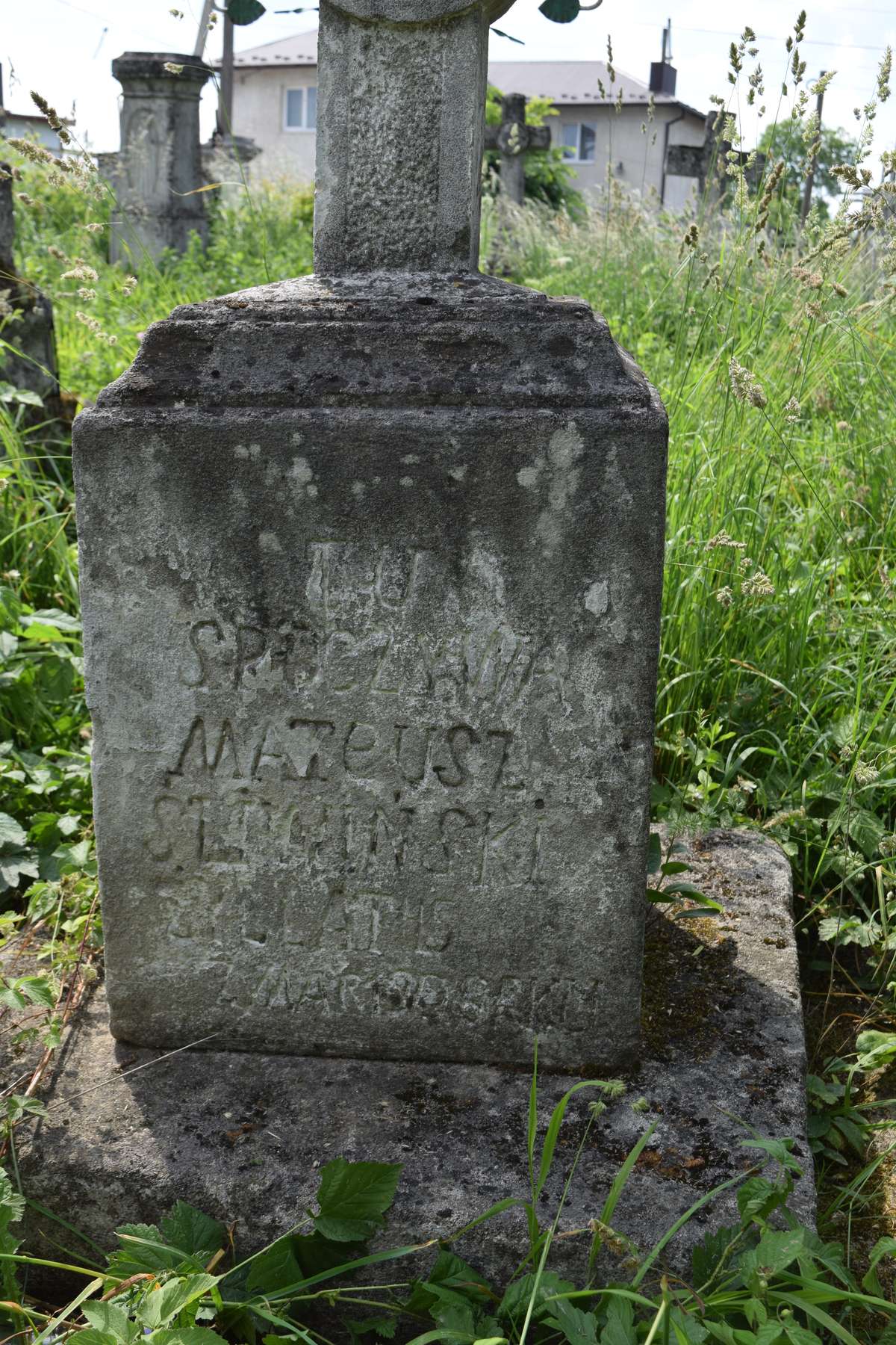 Fragment of Mateusz Sliwinski's tombstone, Zbarazh cemetery, as of 2018