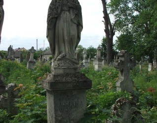 Nagrobek Karoliny Dwoziańskiej, cmentarz w Zbarażu, stan z 2018