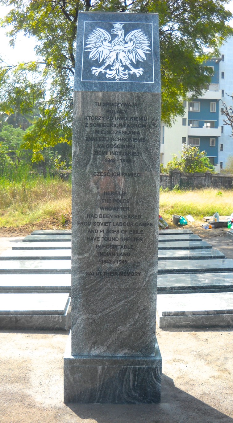 Graves of Polish refugees in Kolhapur Mission Cemetery (European Cemetery)