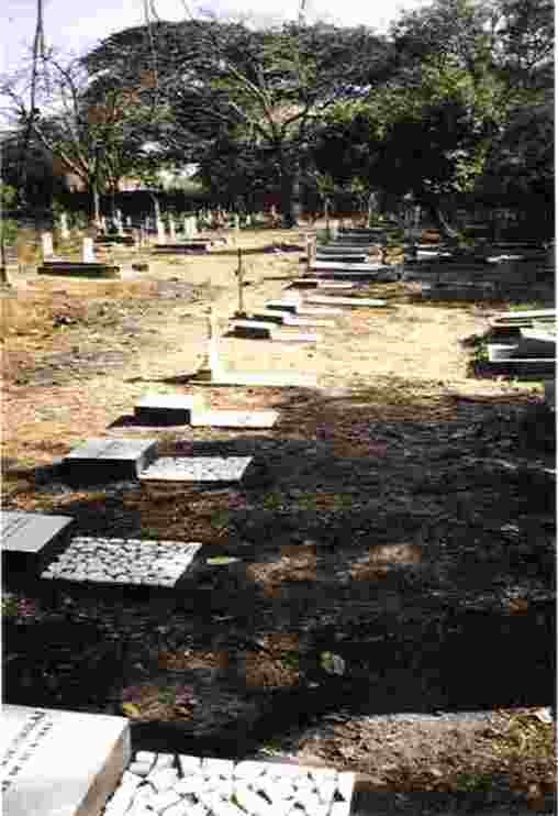 Polish graves in the Sewri Christian Cemetery