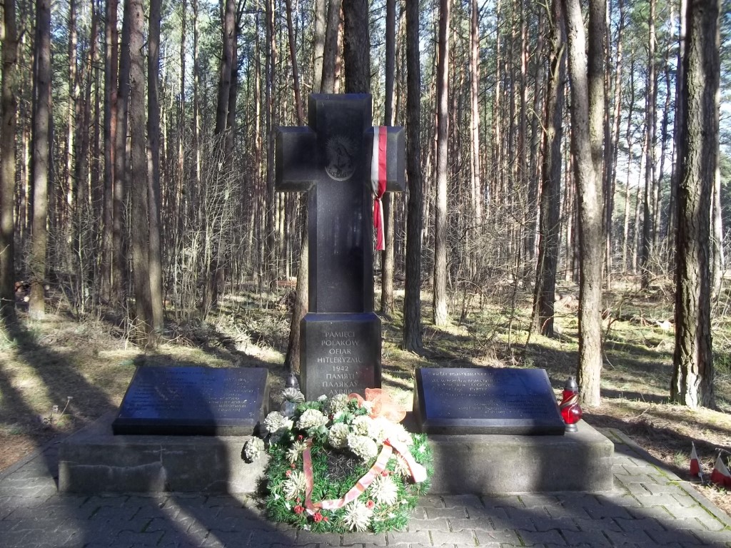 Grave of civilians and priests executed by the Germans, commemorated by a memorial