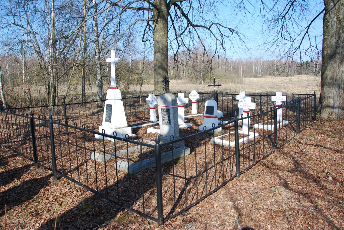 Cmentarz wojenny z walk 1920 r. i II wojny św.
