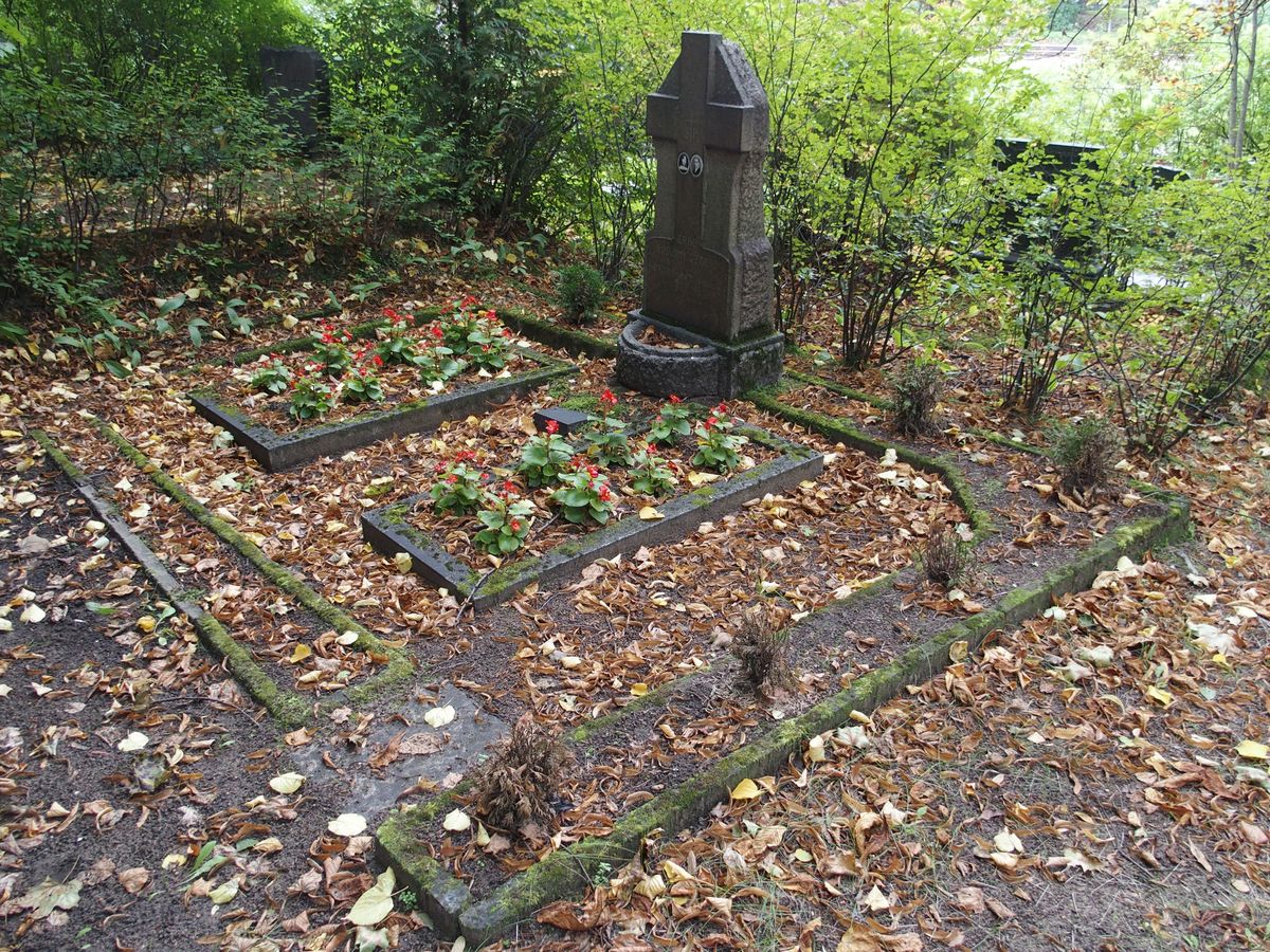 Nargobek of the Gzyrko family, St Michael's cemetery in Riga, as of 2021.