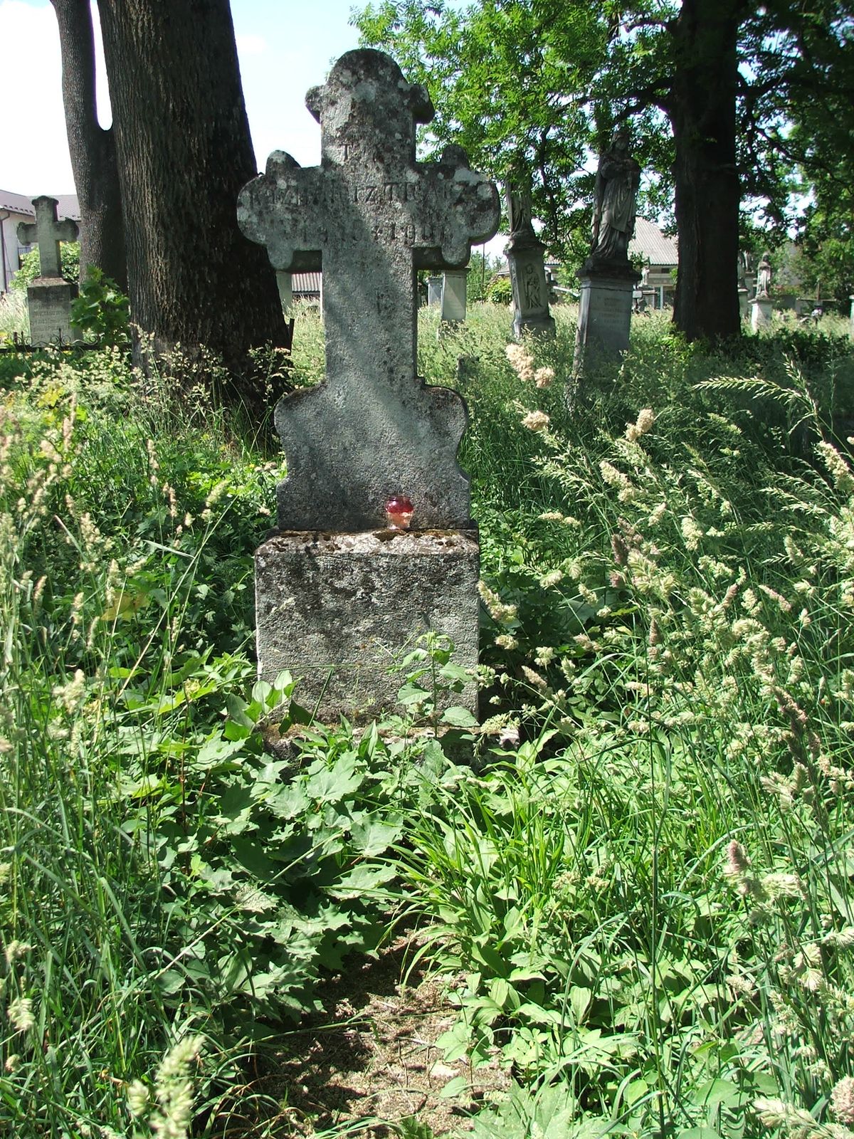 Tombstone of Kazimierz Tracz, Zbarazh cemetery, state of 2018