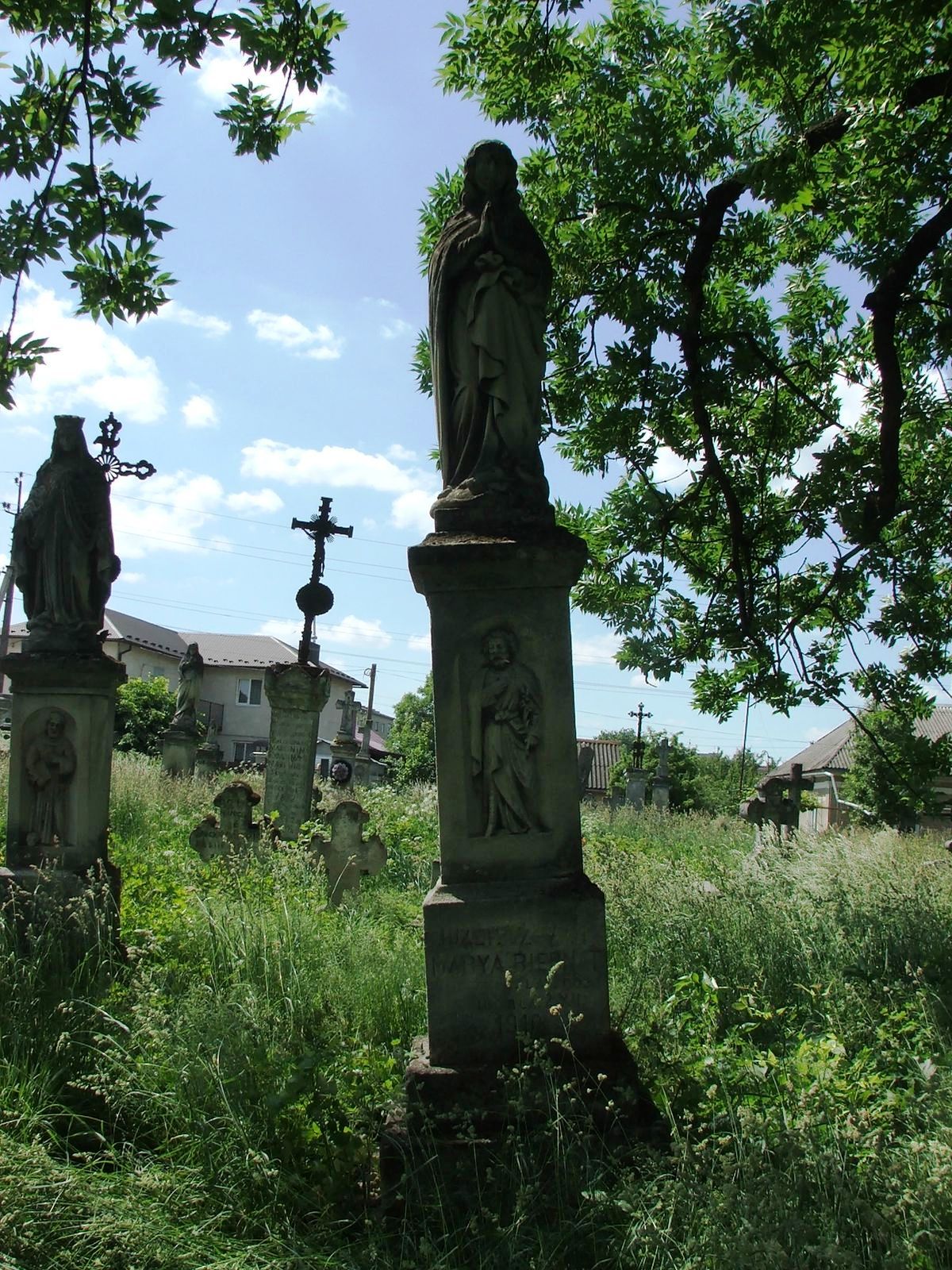 Tombstone of Jozef and Maria Biernat, Zbarazh cemetery, as of 2018