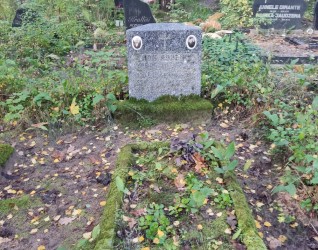 Nagrobek rodziny Andruszkiewiczów