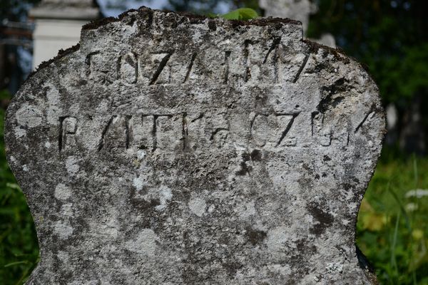 Inscription of the tombstone of Rozalia N.N., cemetery in Zbarazh, as of 2018