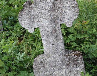 Nagrobek Barbary Budzyny, cmentarz w Zbarażu, stan z 2018 roku