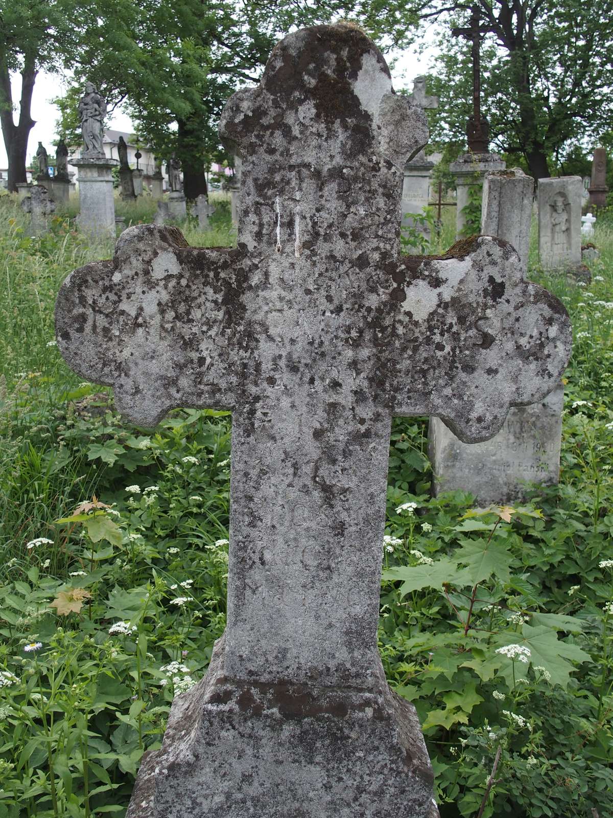 Nagrobek Marii Cabgulińskiej, cmentarz w Zbarażu, stan z 2018 r.