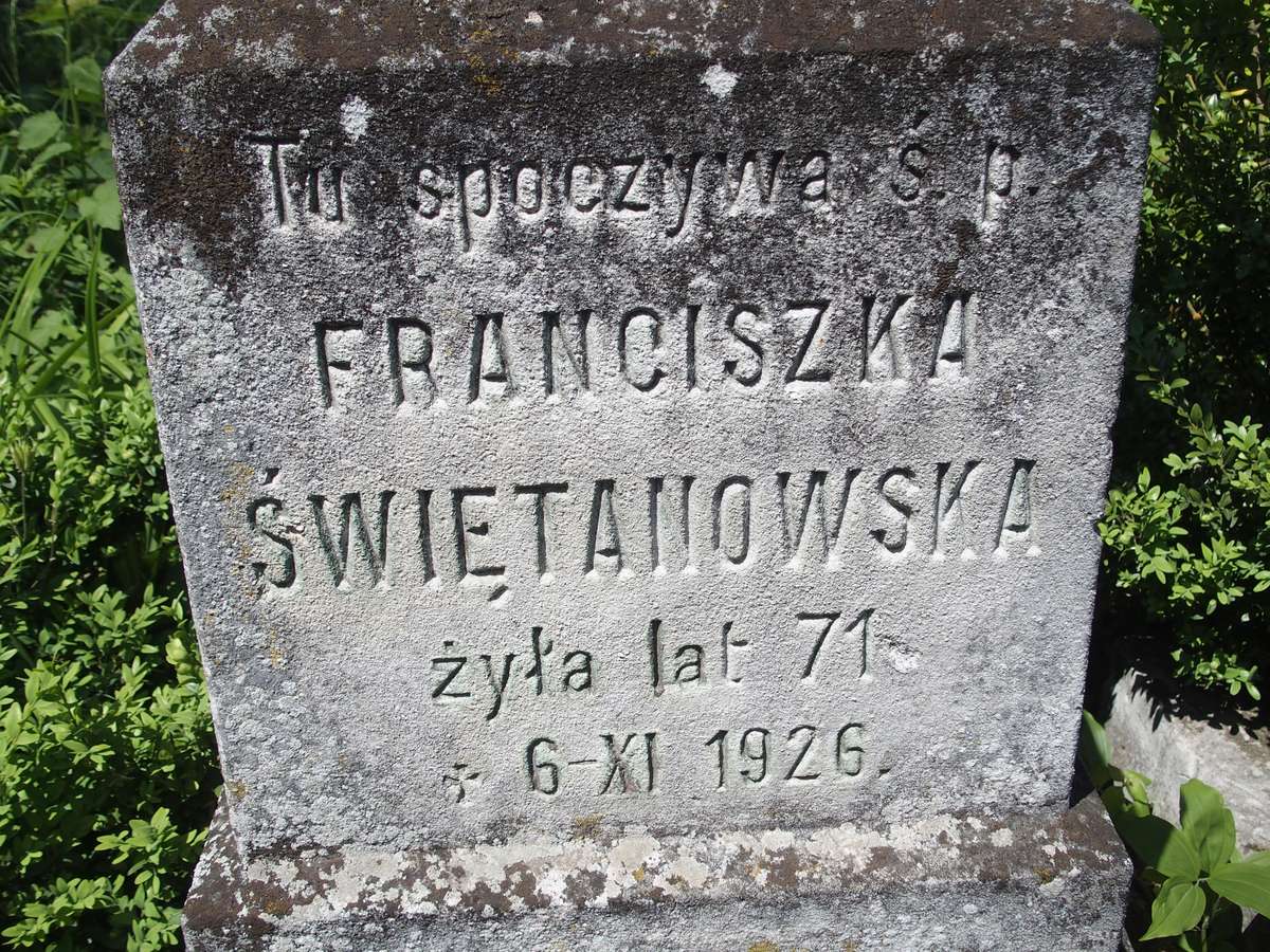 Nagrobek Franciszki Świętanowskiej, cmentarz w Zbarażu, stan z 2018 r.