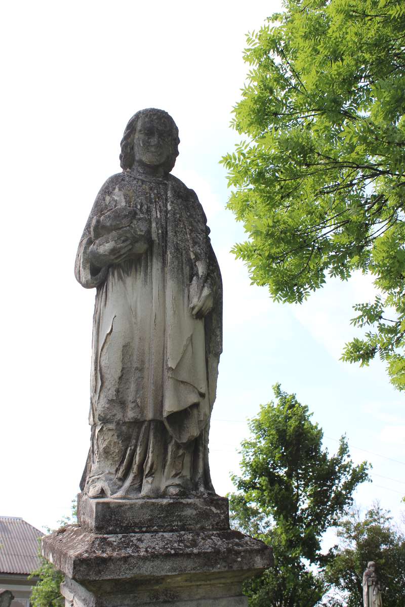 Fragment of Stefan Dombyk's tombstone, Zbarazh cemetery, as of 2018