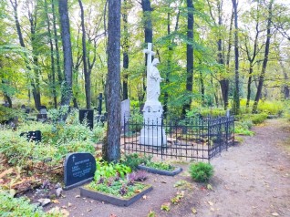 Nagrobek Wandy Czerwińskiej, Konstantego Czerwińskiego, Stefana Czerwińskiego