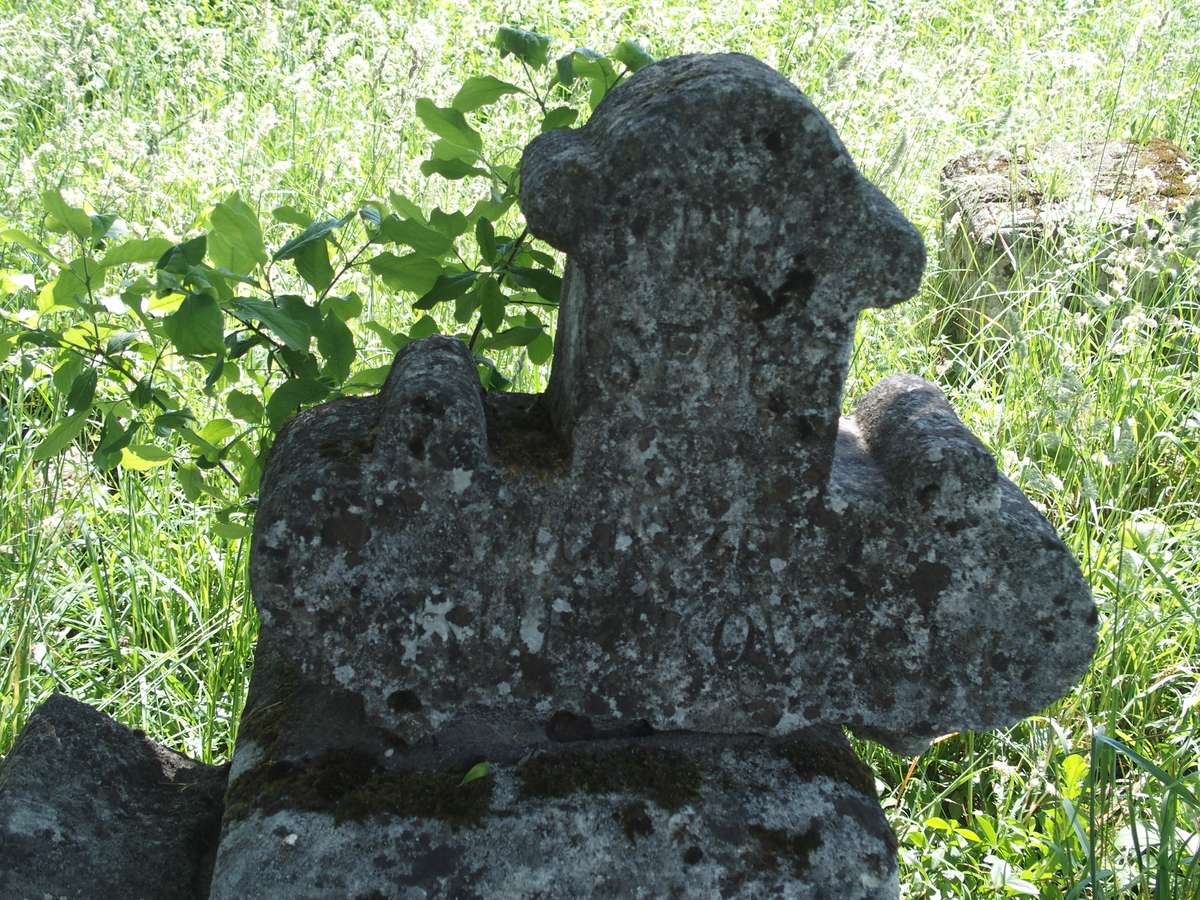 Nagrobek Franciszka Burakowskiego, cmentarz w Zbarażu, stan z 2018 r.