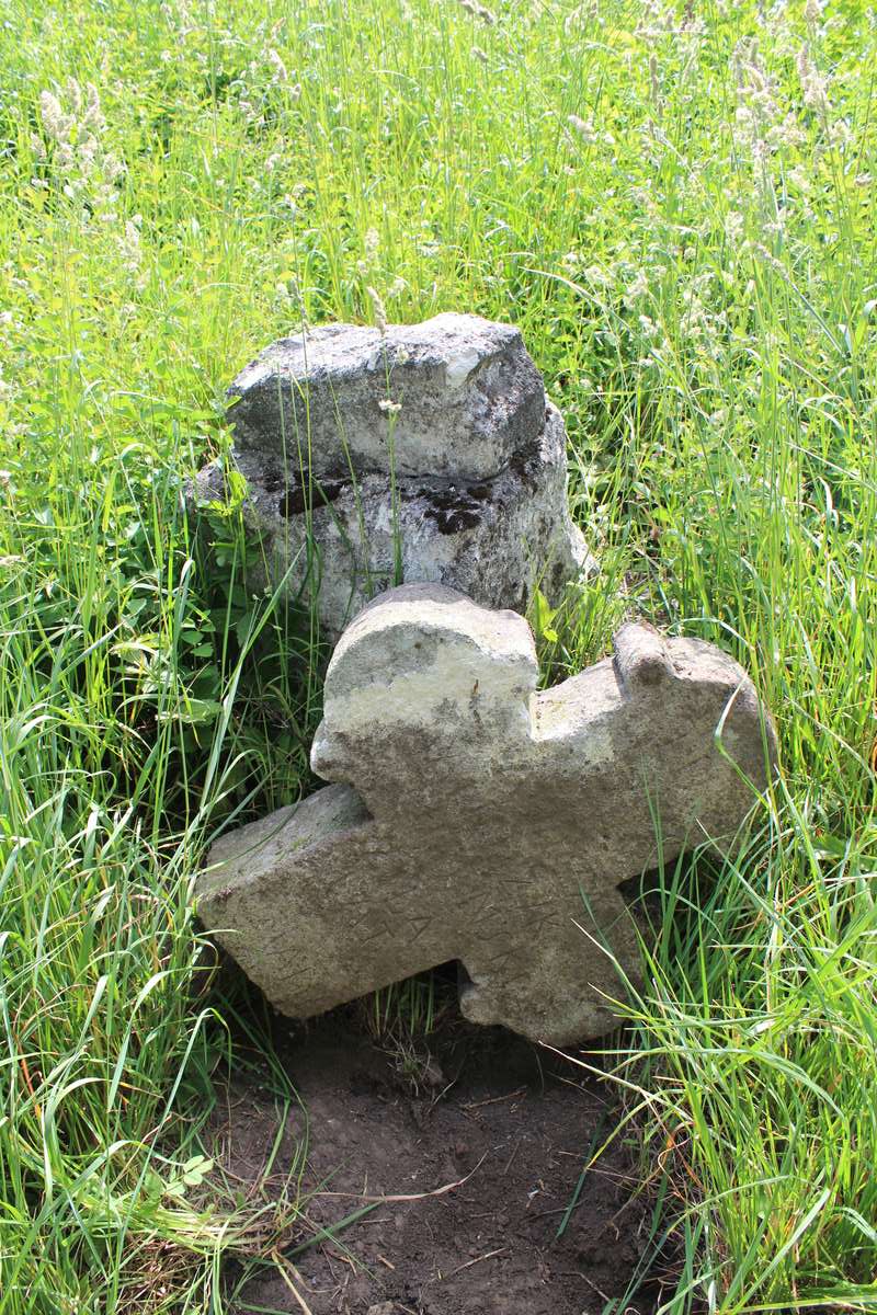 Tombstone of N.N., Zbarazh cemetery, state of 2018