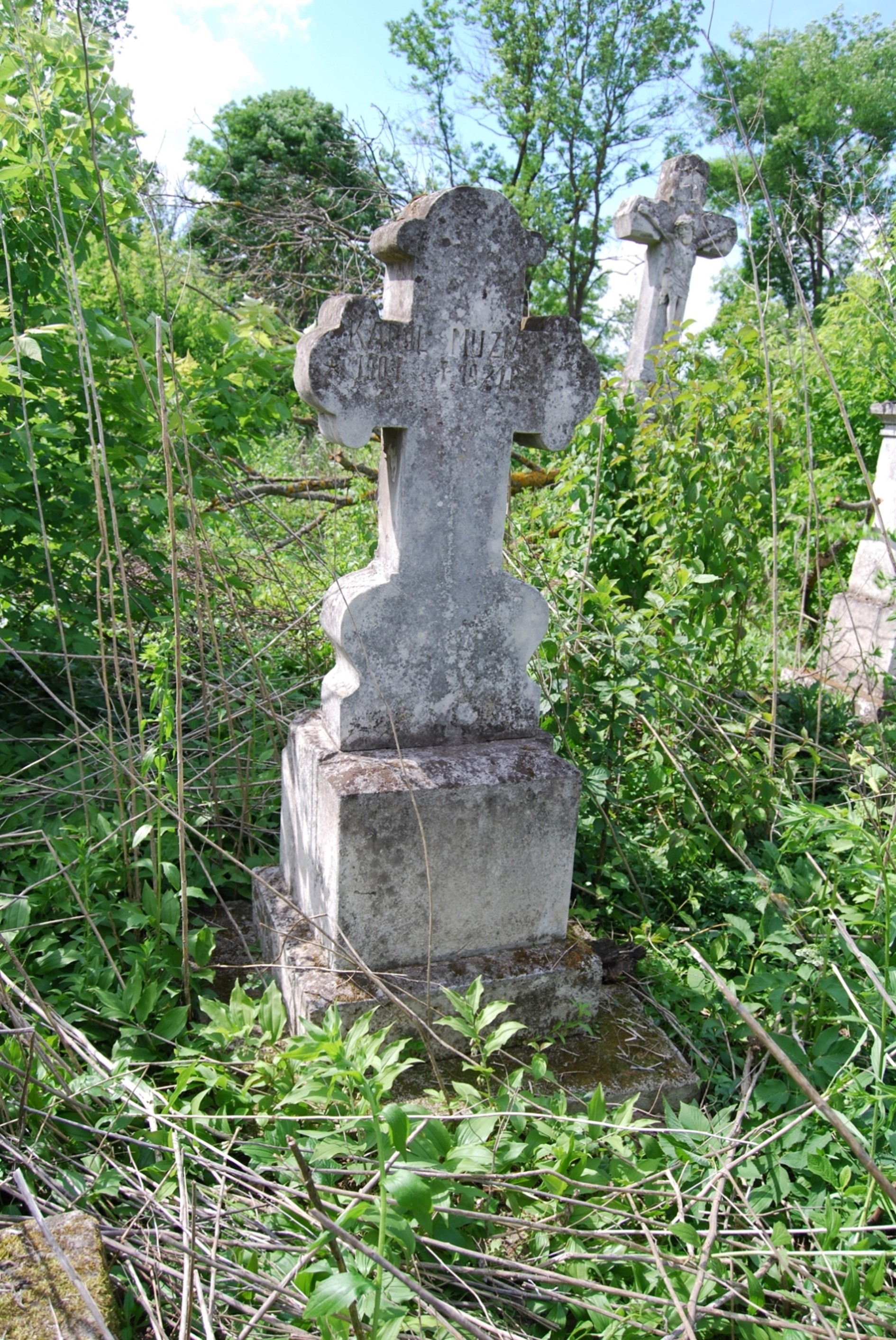 Tombstone of Karol Muzia, Zbarazh cemetery, state of 2018