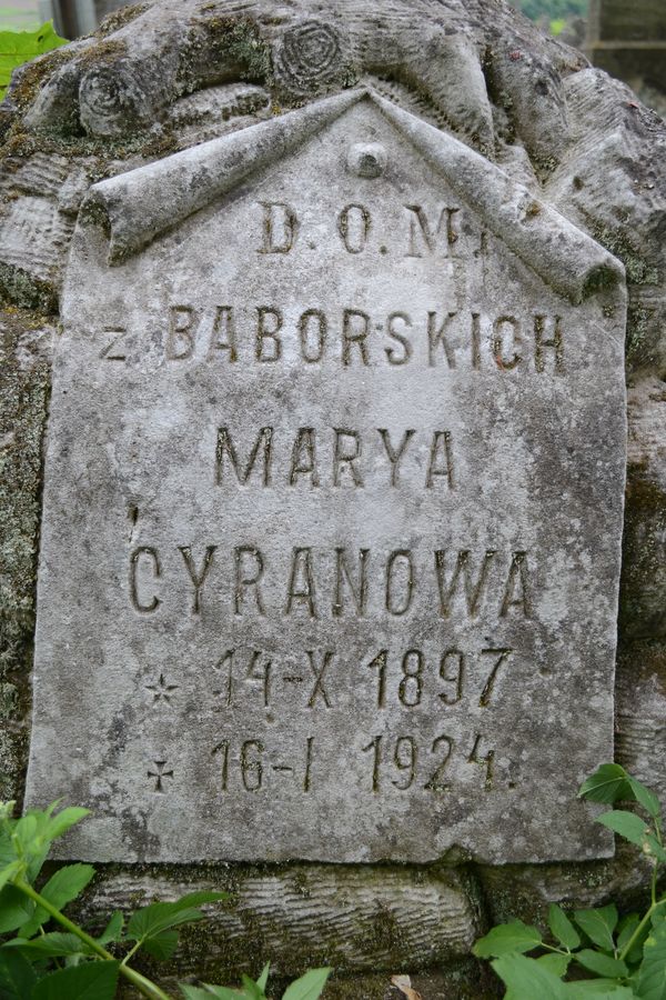 Inskrypcja nagrobka Marii Cyran, cmentarz w Zbarażu, stan z 2018