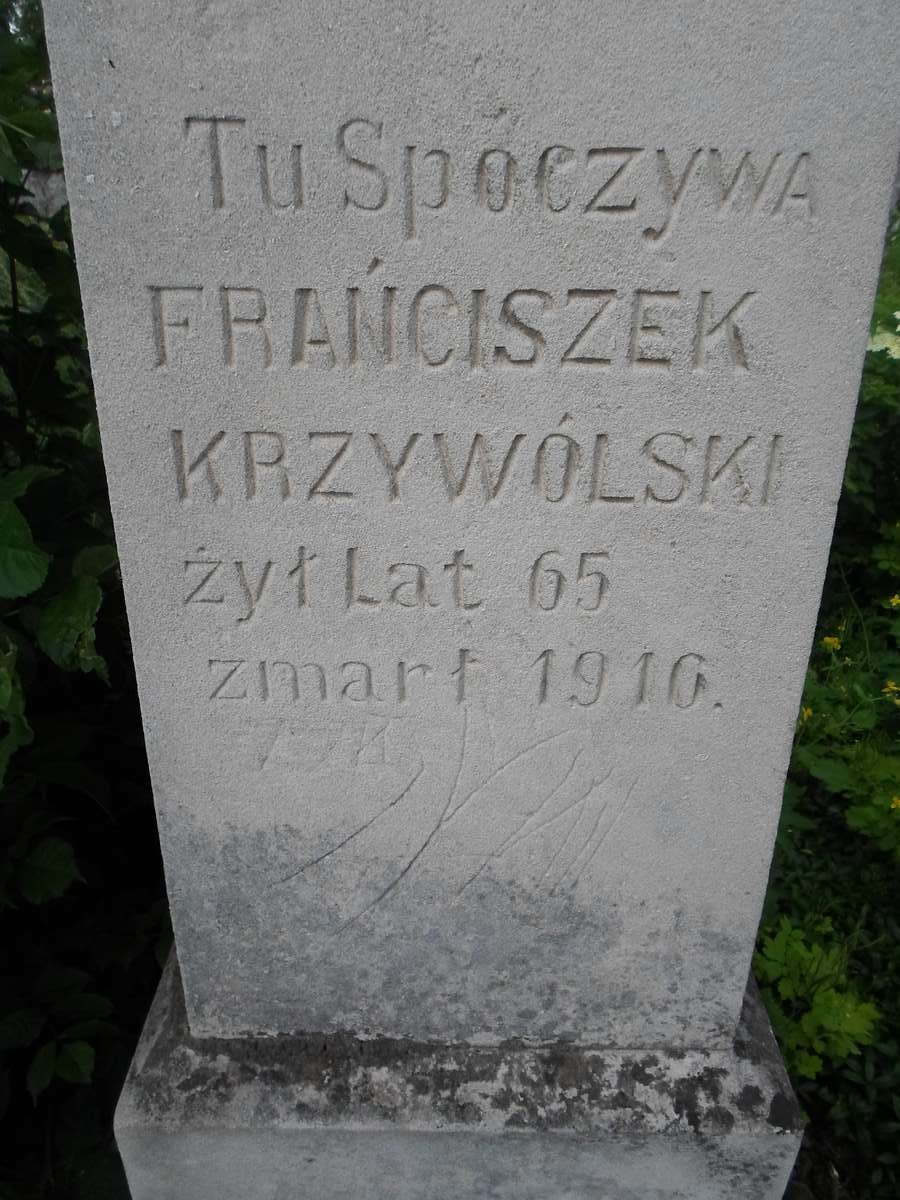Inscription of the gravestone of Franciszek Krzywólski, Zbarazh cemetery, as of 2018