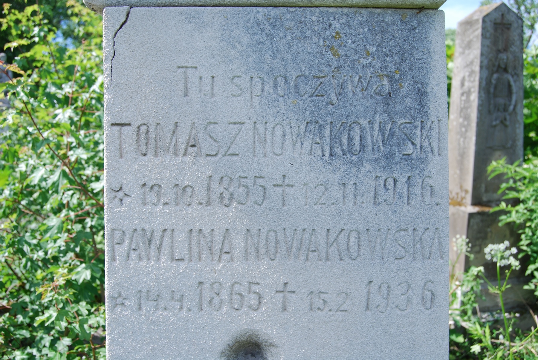 Tombstone of Paulina and Tomasz Nowakowski, Zbarazh cemetery, state of 2018