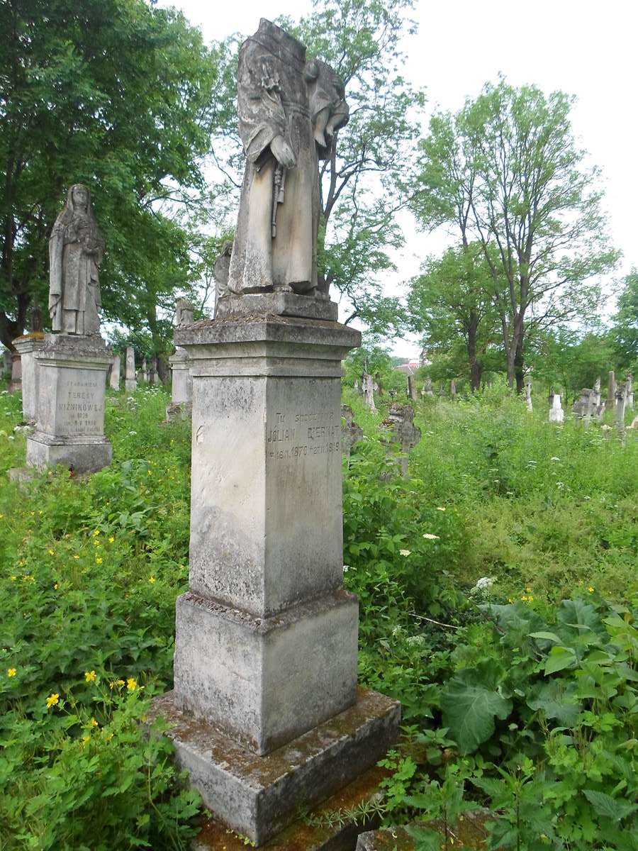 Tombstone of Julian Biernat, Zbarazh cemetery, state of 2018