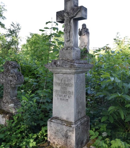 Nagrobek Jana Suchodolskiego, cmentarz w Zbarażu, stan z 2018