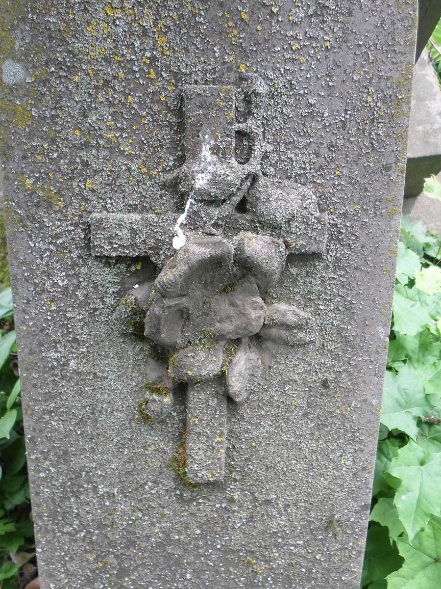 Detail of the gravestone of Maria Szymanska, Zbarazh cemetery, as of 2018