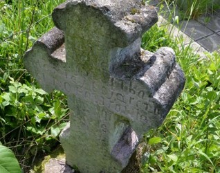 Nagrobek Józefa i Bartłomieja Bojarczuk, cmentarz w Zbarażu, stan z 2018 r.