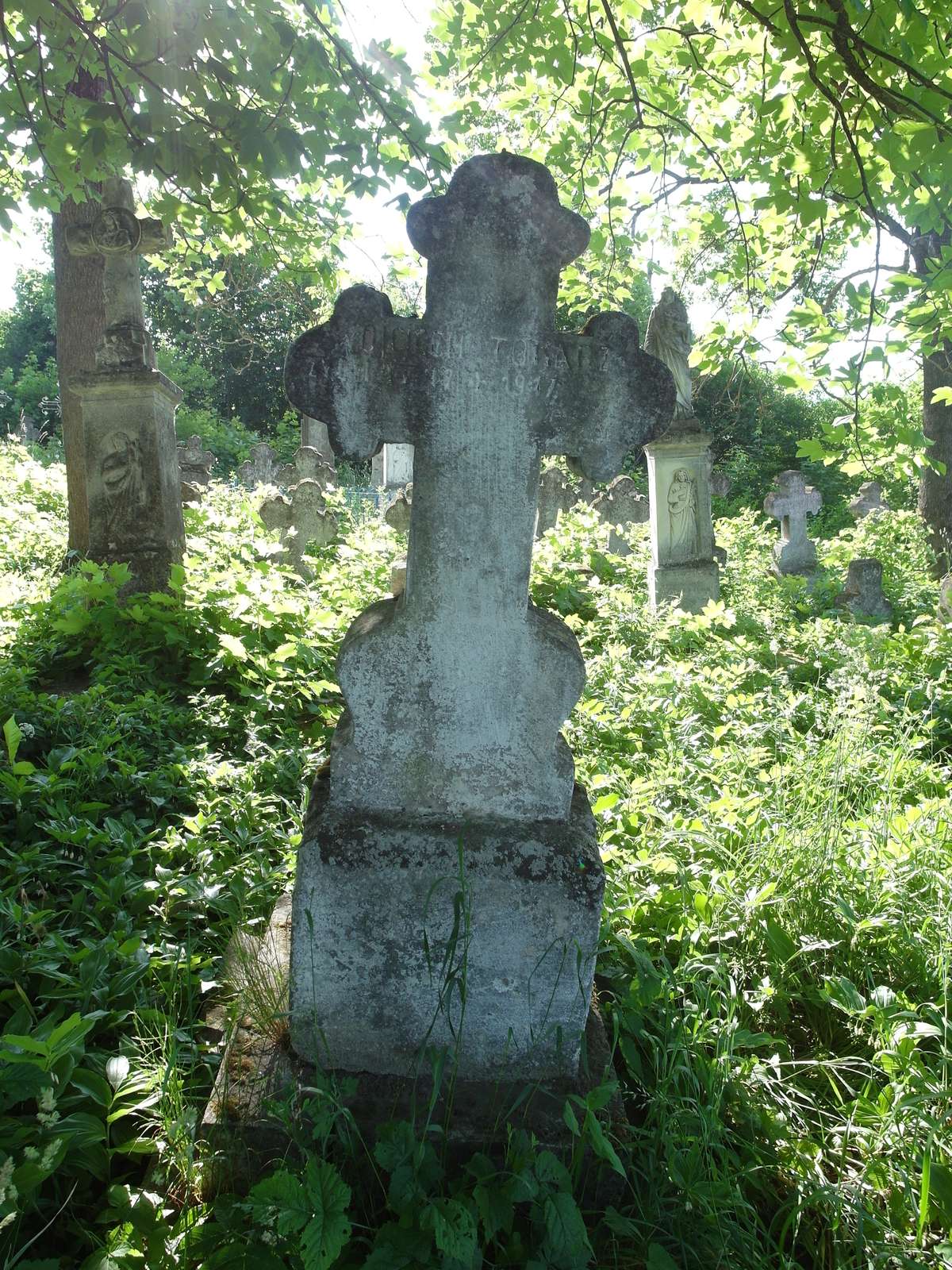 Tombstone of Wojciech Tokarz, Zbarazh cemetery, as of 2018.