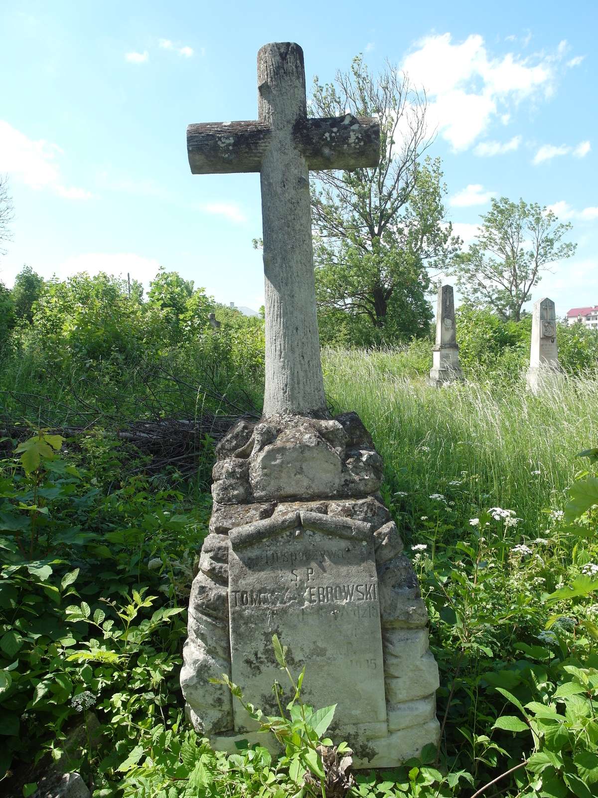 Nagrobek Tomasza Żebrowskiego, cmentarz w Zbarażu, stan z 2018 r.