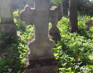 Nagrobek Katarzyny Panasiuk, cmentarz w Zbarażu, stan z 2018