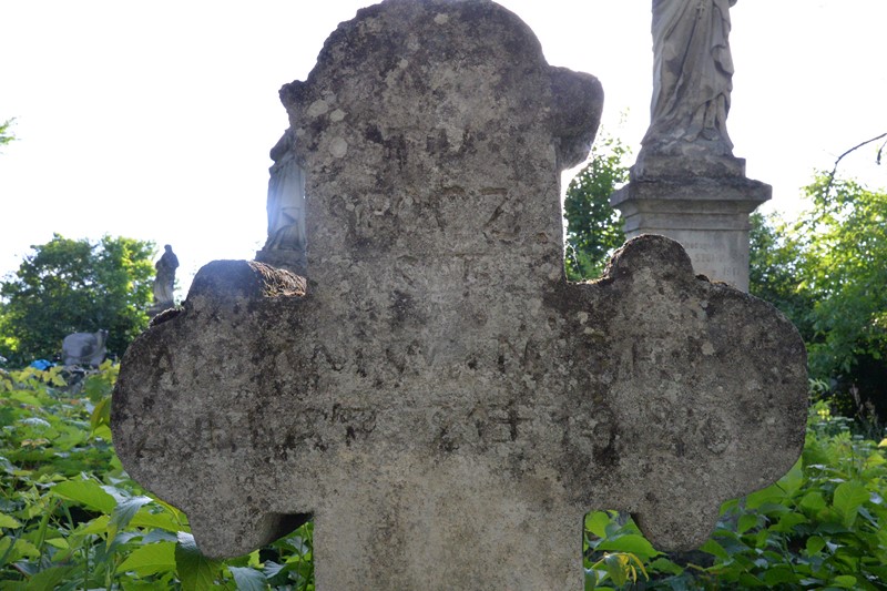 Tombstone of Antonina Inioka, Zbarazh cemetery, as of 2018