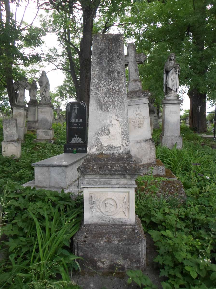 Tombstone of Jacenty Hajkiewicz, Zbarazh cemetery, state of 2018
