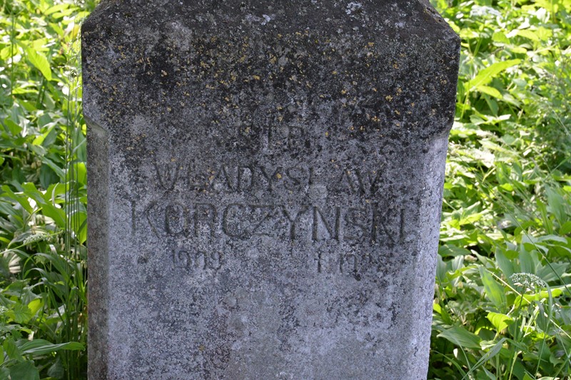 Tombstone of Władysław Korczyński, Zbarazh cemetery, as of 2020.