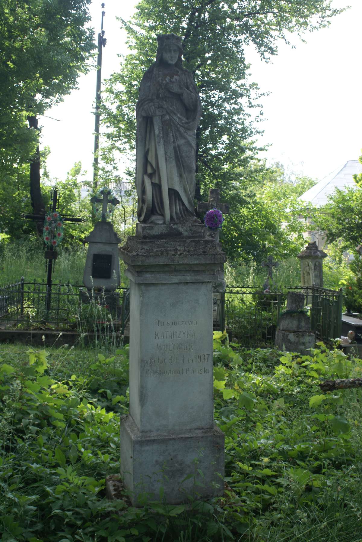 Tombstone of Katarzyna Volyniak, Zbarazh cemetery, state of 2018