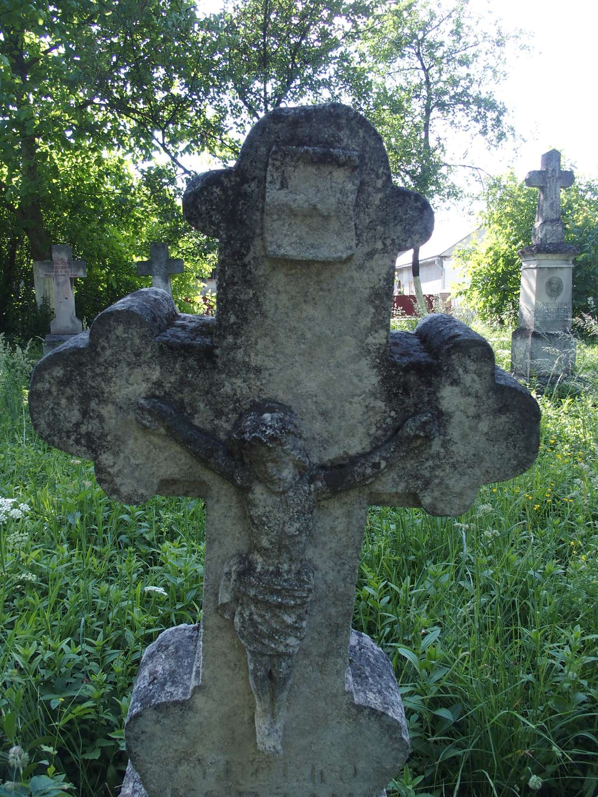 Tombstone of Cyril Korzan, finial, zbaraska cemetery, pre-2018 condition