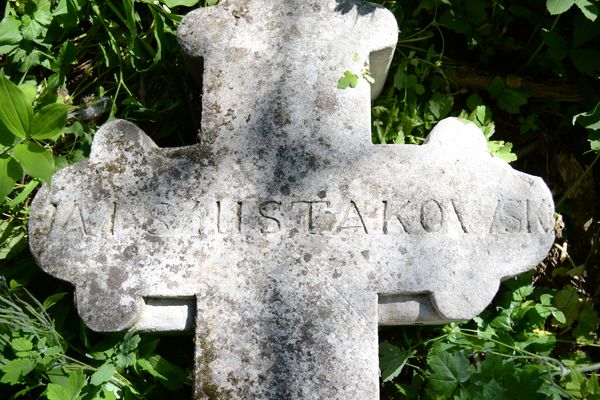 Tombstone of Jan Susztakowski, zbaraska cemetery, state before 2018