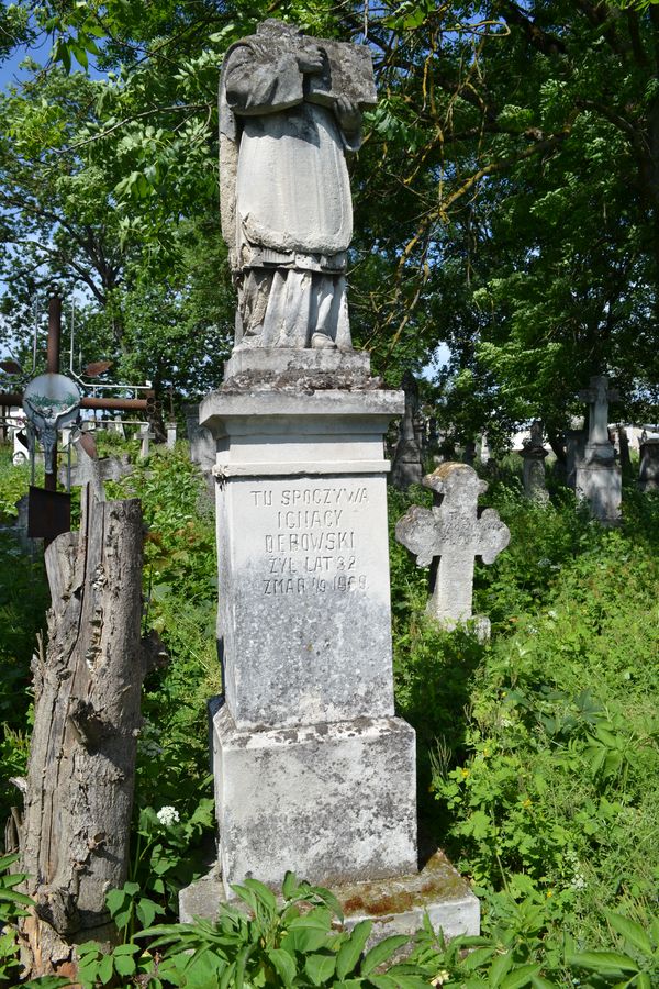 Tombstone of Ignacy Debowski, zbaraska cemetery, state before 2018