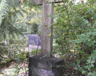 Nagrobek Karoliny Wierzbickiej, cmentarz św. Michała w Rydze, stan z 2021 r.