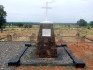 Photo montrant Graves of 8 Polish refugees from the USSR at the cemetery