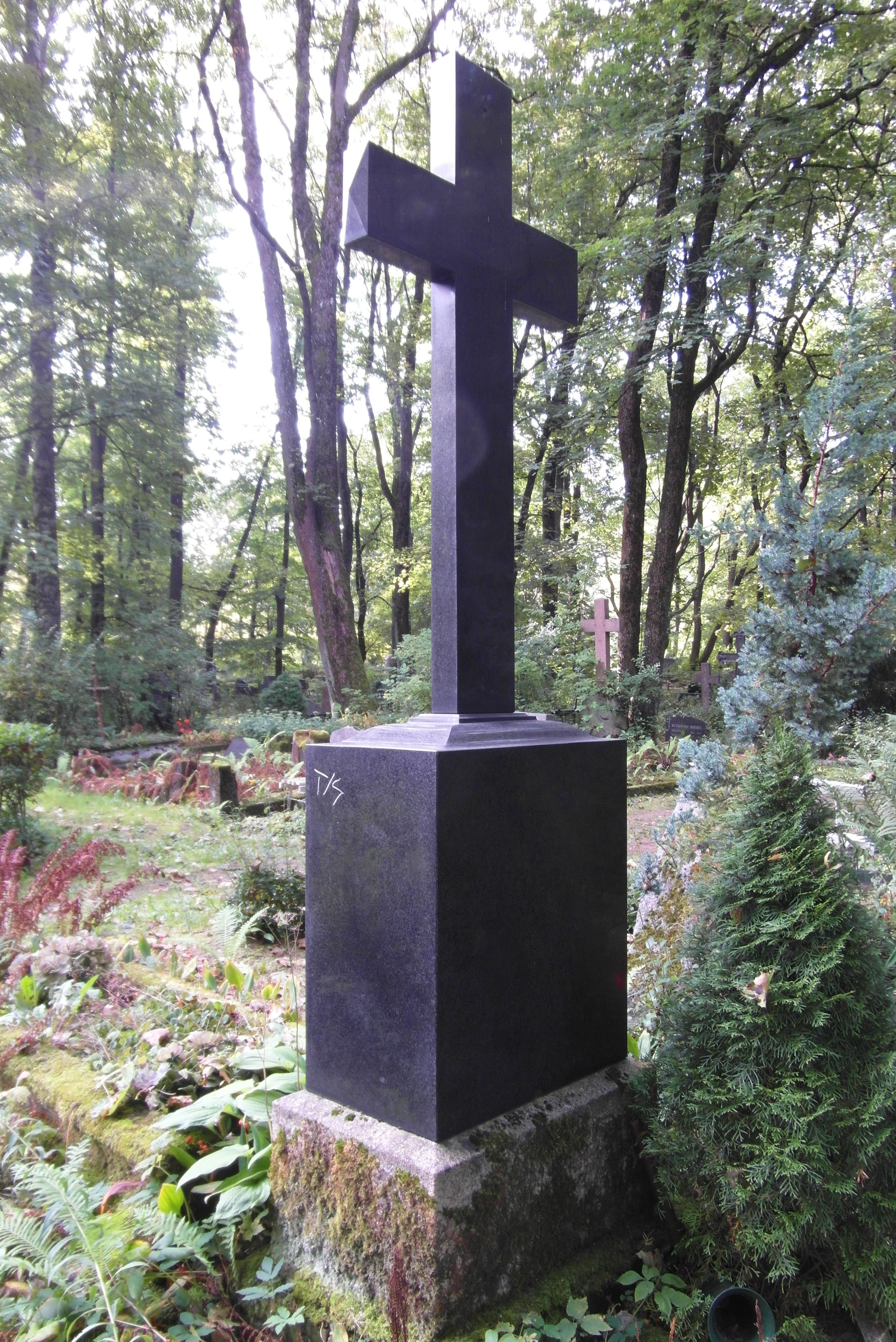 Tombstone of Anna Okulskaya, Roman Okulski, St Michael's cemetery in Riga, as of 2021.